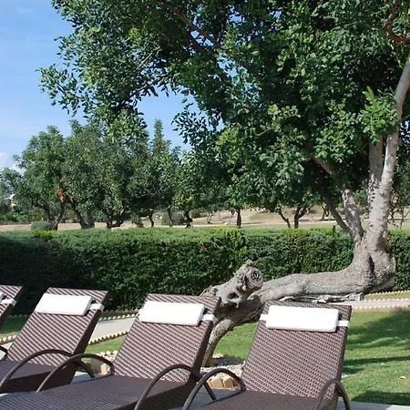 3 Bedroom Paparouna With Private Pool, Aphrodite Hills Βίλα *