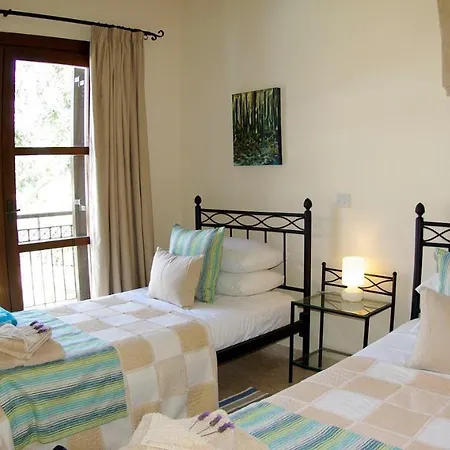 فيلة 3 Bedroom Paparouna With Private Pool, Aphrodite Hills كوكليا